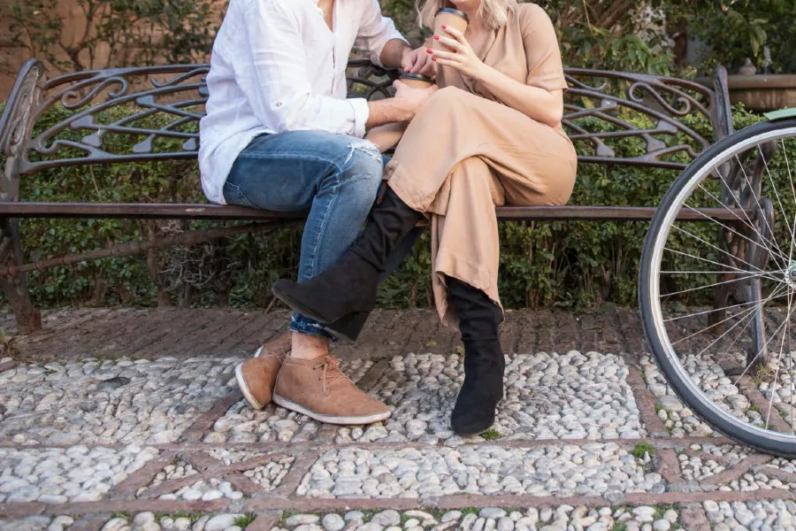 Bakok számára április a mély érzelmek hónapja lehet